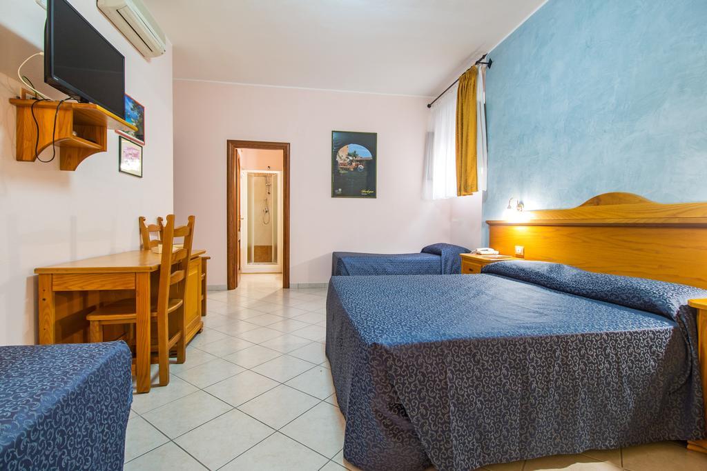 Hotel San Francisco Cala Gonone Εξωτερικό φωτογραφία